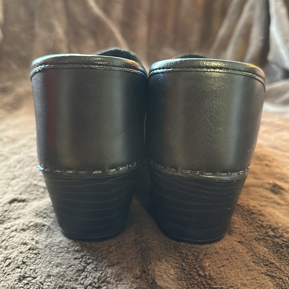 DANSKO Black Leather Clogs Sz EU 38 (US 7.5-8) - Picture 5 of 13